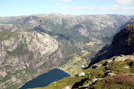 Hauane b&b closed for the 2020 season. Kjeragwanderung Mit Blick Auf Lysebotn Foto Bild Europe Scandinavia Norway Bilder Auf Fotocommunity