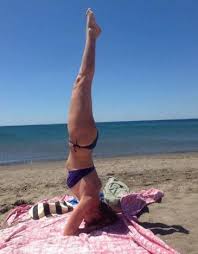 Lucrezia Lante Della Rovere Il Topless In Spiaggia A 52 Anni E Le Gioie Sentimentali Tiscali Spettacoli