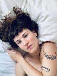 Pillow Talk", track-by-track by Party Nails — better