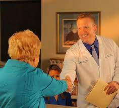 Brown is known as a pioneer in refractive surgery and is one of the most experienced cataract surgeons in the united states. Top Fort Myers Eye Doctors Eye Centers Of Florida