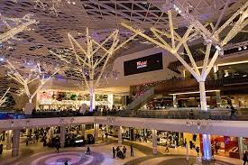 تقـرير مجمع التسـوق Westfield لندن العرب المسافرون
