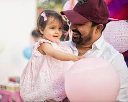 46 5k Likes 77 Comments Instant Bollywood Instantbollywood On Instagram Doting Dad Rannvijay Singha Celebrates Mtv Roadies Celebrities Rannvijay Singh Rannvijay singh is the winner of mtv roadies season 1 and was roped in by mtv to host mtv rannvijay singh is a successful actor who was last seen in bollywood movie mod.