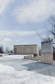 Light Soil V 2 Beton Holz Und Glas In Polen Https Dertypvonnebenan De In 2020 Beton Architektur Minimalistische Architektur Haus Architektur