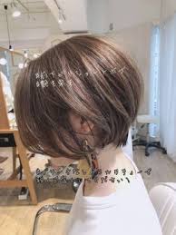 neolive 横浜 大人可愛い小顔前下がりワンサイドショート neolive cirol 横浜西口店をご紹介 2019年秋の最新ヘアスタイルを300万点以上掲載 ミディアム ショート ボブなど豊富な条件でヘアスタイル 髪型 アレンジをチェック ヘアスタイリング ヘアスタイル 髪型