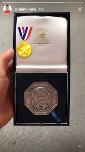 The community shield highlights included a stellar goal from aubameyang, not to mention a comical moment when arsenal ran out of medals. Afcstuff Pa Twitter Images Alexandre Lacazette Granit Xhaka Reiss Nelson Show Off Their Community Shield Winner Medals On Instagram Story Afc Https T Co K4zvlk92fy