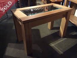Avis de menuisier spécial chêne. Chene Coffee Table With Glass Inset Top Wentworth Furniture