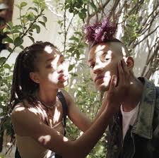Willow smith, 18, and tyler cole are official official! Willow Smith Tyler Cole Willow Smith Willow Pretty People