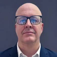 Charles Lyon's Instagram, Twitter & Facebook