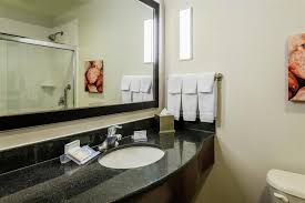 What are some restaurants close to hilton garden inn palm beach gardens? Hilton Garden Inn West Palm Beach Airport West Palm Beach Fl Pbi Airport Park Sleep Hotels