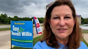 Got my own Barbie Jeep to ride in for the Fourth Of July Parade @ Sparkman  Estates! Love seeing these folks and cute kids lining the streets to cheer  for their neighbors