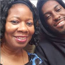 Karen Pippen's Instagram, Twitter & Facebook