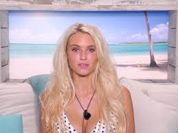 Singles come together in a tropical location to look for love, with one couple winning a cash prize. Love Island 2019 Day 9 Recap Meet The New Islanders Spin1038