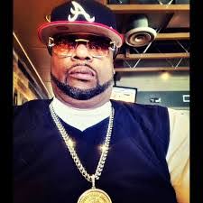 Jacqueline Smithson's Instagram, Twitter & Facebook