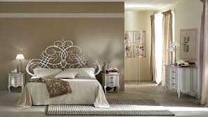 Tanti i materiali tra cui scegliere, i colori disponibili ed i componenti di arredo. Camere Da Letto Classiche Mondo Convenienza Camera Anthony Arcadia Loreti Arredamenti
