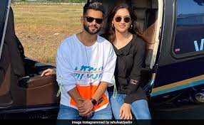 Disha parmar's instagram the actor is quite active on her instagram feed, wherein she shares pictures from her moments at home and day to day events. Rahul Vaidya Flies Out For A Vacation With Girlfriend Disha Parmar