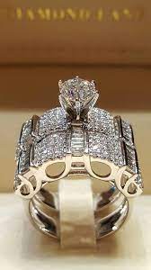 Pin By Beth Robertson On Put A Ring On It Wedding Jewelry Amazing Jewelry Wedding Rings