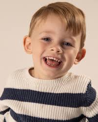 Pequeno Príncipe Bernardo Blum (@@be_silvablum) em campanha para  @soozhotel. 💕