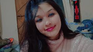 We love this #MilleniaMuse looking fabulous in pink 🎄@pointermummy