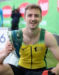 Vince ronnie baker in 9.91. Alessandro Sibilio