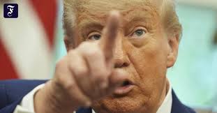 Robert (Ted) Baldwin