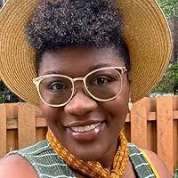 Amazon.com: Shai & Emmie Star in Break an Egg!: 9781481458825: Wallis,  Quvenzhané, Ohlin, Nancy, Miller, Sharee: Books