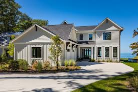 Image #6 of 7, click image to enlarge. Modern Farmhouse Lake House Home Bunch Interior Design Ideas
