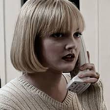 What do you think guys what if Casey Becker was the final girl and Sidney  Prescott the opening scene victim in the original Scream 1996 would that be  a different Scream franchise