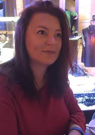 Kizzy Jones's Instagram, Twitter & Facebook