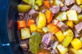 Beef stew crock pot recipe. Simple And Delicious Crock Pot Beef Stew Recipe The Kitchen Magpie