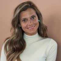 Jess Badillo's Instagram, Twitter & Facebook