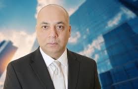 Stuart Riley's Instagram, Twitter & Facebook