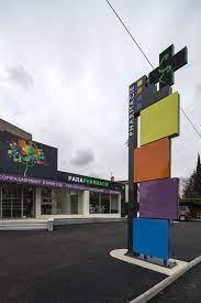 Tournon Sur Rhone Pharmacy Design Pharmacy Showroom Design
