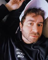 sorryyyy i'm gonna be that bitch this year! Posting is cringe oops happy  new years cuties