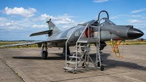 Jubilan a los S�per �tendard, los aviones argentinos h�roes de guerra en Malvinas � Multimedios Ensenada