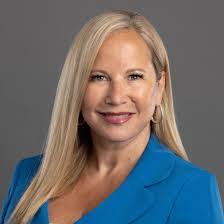 Nicole Stuart's Instagram, Twitter & Facebook