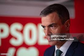 84 Jose Luis Fuentes Stock Photos, High-Res Pictures, and Images