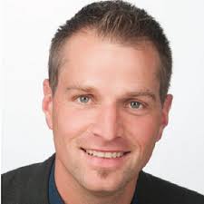 Adrian Weiler (@AdrianWeiler)