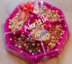 Bath and beauty, cardboard, concepts, europe, . Akritik Marriage Totto Decorations Posts Facebook