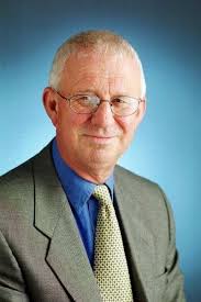 New leader for troubled school board