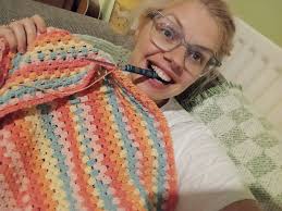 Yay... autumn is in its way, which means the cosy craft of crochet can come  out again! With that comes the first frogging of the season! Which is just  as well, I