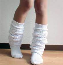 Kogyaru Kogal style Loose Socks > How Japanese Slouch Socks are worn