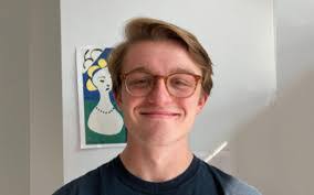 Lindsey Epstein's Instagram, Twitter & Facebook