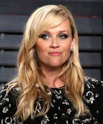 19 Reese Witherspoon Hairstyles Hair Cuts And Colors Besides being legally blond, reese witherspoon has gone brunette and platinum, too.