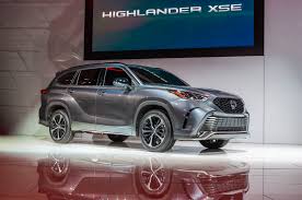 The 2021 toyota highlander xse goes on sale this fall. 2021 Toyota Highlander Xse Makes Soccer Runs Sportier