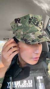 Samantha Chavis's Instagram, Twitter & Facebook