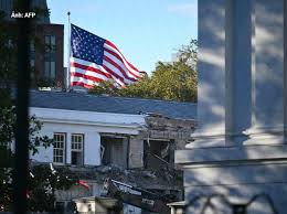 Ông Trump phá dỡ một phần Nhà Trắng, xây phòng khiêu vũ 250 triệu USD