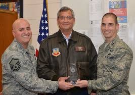Georgia Air Guard honors local community member > Air National Guard >  Article Display