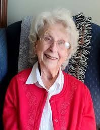 Kendra Stockwell's Instagram, Twitter & Facebook