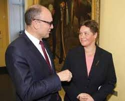 Logistik und Zentrale Dienste am Klinikum ab S. 8