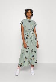 Harem brautmoden bietet ihnen mehr als 4000 brautkleider, abendkleider und hochzeitsanzüge für ihre. Vero Moda Vmfallie Long Tie Dress Blusenkleid Green Milieu Grun Zalando De